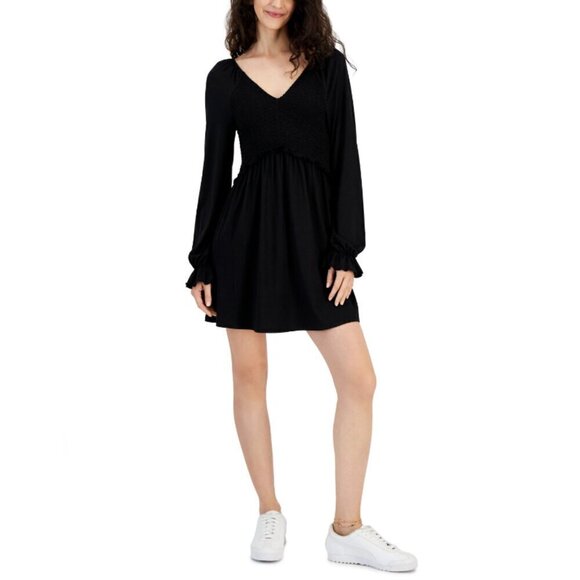 LOVE, FIRE Juniors' Size Small Black Long-Sleeved Smocked Mini Dress NWOT - Picture 1 of 3